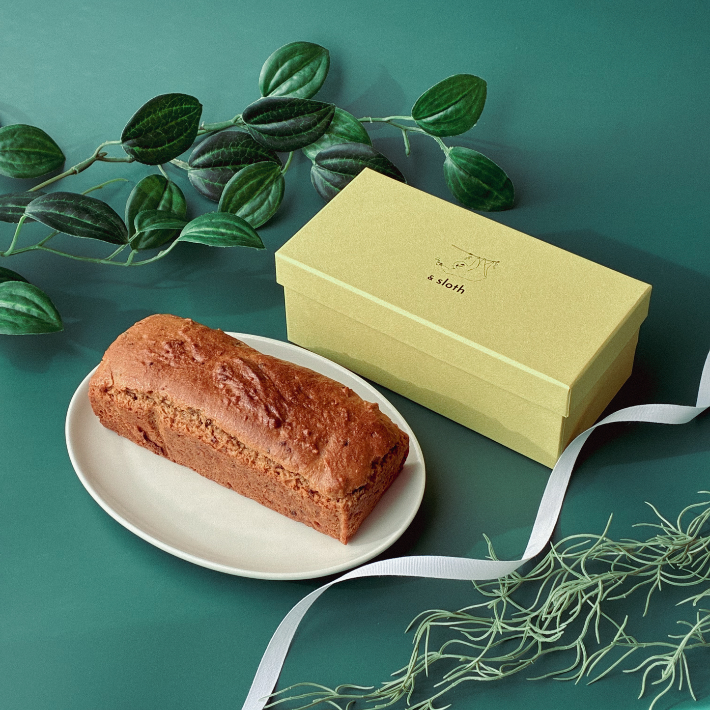 パウンドケーキ　コーヒー＆デーツ　ホール